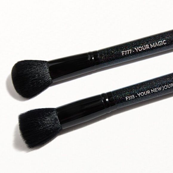 MOTD COSMETICS Manifest Face Makeup Brush Set - Picture 1 of 2